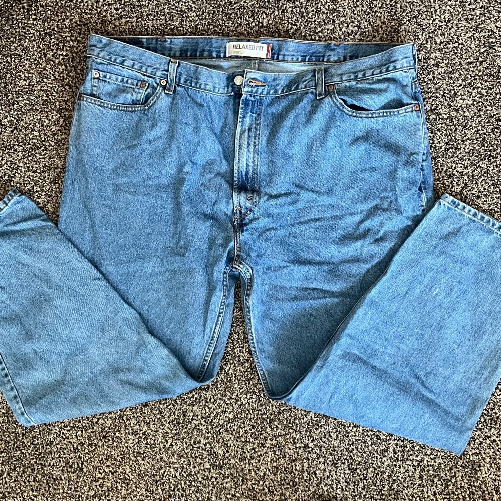 Men’s Levi’s 550 relaxed fit jeans, 48 x 32